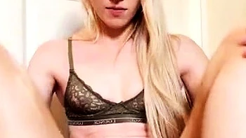 Amateur Webcam Chick Masturbates On Webcam More at