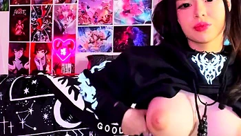 Amateur asian cocksucker teen