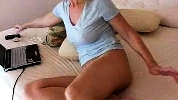 Gorgeous Mature Blonde Solo Masturbation