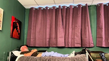 Retired senior cuntdrilling kinky nurse