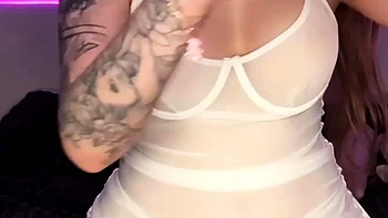 Adrianna Savu, dido of masturbation and finger fucking,