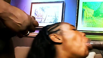 DOWN FOR BBC - This Black Milf Has A Juicy Fat Ass
