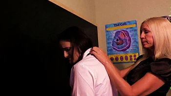 Curvy ass brunette spanked banged and facial