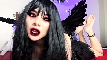 SnowPrincess aka snowpriness OnlyFans - Promise this is the