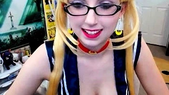 Amateur Webcam Chick Masturbates On Webcam More at