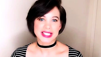 Big boobs milf masturbates with her dildo