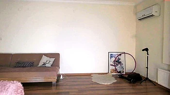 Amateur Webcam Teen Flashes Masturbates