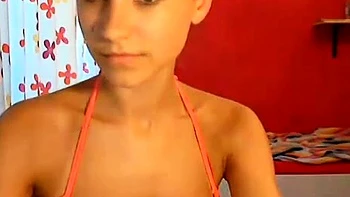 Amateur Webcam Teen Masturbates And Teases