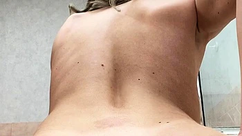 Amateur Webcam Cute Teen Plays Solo with Big Dildo