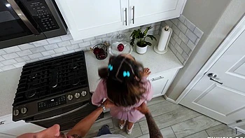 Amateur Curvy Girl Blowjob and Cum on Face and Big Boobs