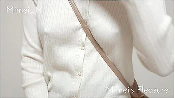 着衣オtニーノーフラ外出て視線を集める変態ハイスラ女子 人目に付かない場所てこっそり乳首クリイキ おもちゃの刺激に思わすエッチな喘き声か漏れちゃう個人撮影