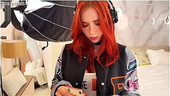 Rough Fuck And Deepthroat With Stranger - Sweetie Fox