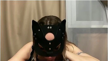 Konchil Mamochke Elizabeth Vulgar V Rot