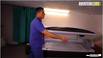 - Chubby Mature Lady Wants To Get Fucked By Handyman