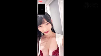 「夫を買い物に行かせて間男を自宅に連れ込む不倫妻」SNSで知り合った既婚間男とW不倫！夫が帰ってくるまでの短期決戦！？連れ込みシチュで高まる背徳感！！