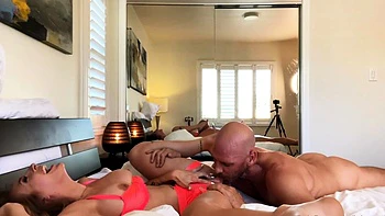 Amateur blonde blowjob and deepthroat