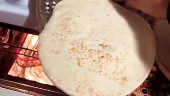 Haha Cook Her Pizza Then Her Pussy Make Out Flood