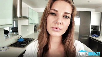 Astonishing missionary pose fuck with a gorgeous Jewel Diamant