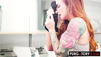 Sophia Locke is jumping on Parker Savage's big dick like a pro