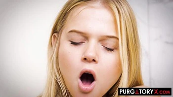 Teen Coco Lovelock and MILF Savanah Storm love masturbation