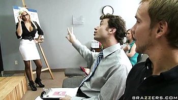 An awesome missionary pose fuck with a slutty blonde Lylith Lavey