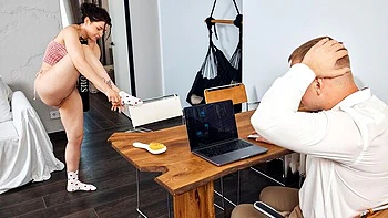 Awesome morning pound in the cowgirl pose with a hot Virgin Butterfly