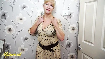 Grandma porn with bonny ho from Mature NL Solo