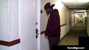 Gentle Rome Major at sucking dick clip