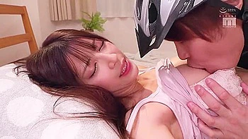 Live Action Version - Older Stepsister Who Wants To Ask For A Dick Exclusive Nanatsumori Riris First Original Work & Creampie Release Special Japanese