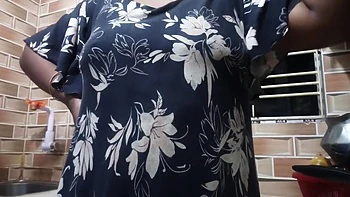 Desi Girl Khala Mace Dhora Talking Story