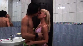 Little Kimberly Blowjob Teen