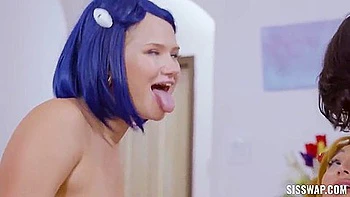 Harley King And Mina Luxx Cosplay 4some Sex