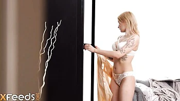 X Feeds featuring Lina Shisuta's babe action