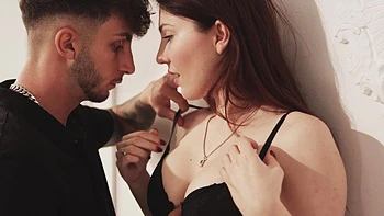 A long-haired beauty, Mia Evans, gets fucked in sexy lingerie in Bangkok.