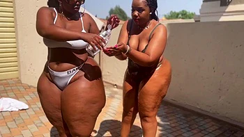 Bbw huge ass: Doggy, Cowgirl  Missonary Porn