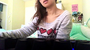 Cute amateur masked asian teen girl toying pussy on cam