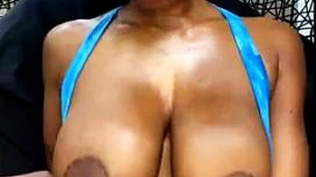 Shefreaky: Big Tits, Amateur  Chaturbate Porn