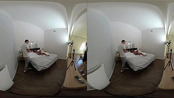 Betzz Behind The Scenes VR Part One – Athetlic Sorority Girl