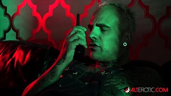 Watch fantastic Sascha Ink and Sami White's smut