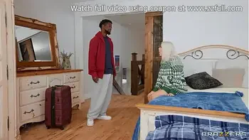 A Modern Romance - Bad Boy Meets GILF - Gia OhMy, Seka Black / Brazzers/ Discount coupon rom