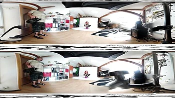 Stunning doxy at virtual reality smut