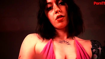 Cute blonde amateur webcam teen masturbating