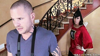 Watch graceful Rachel Starr's xxx