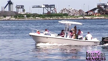 Beauty's brunette video by DreamGirls Members