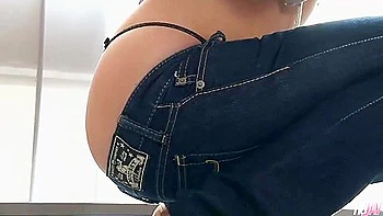 Featuring Misss Cumshot Sex