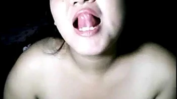 Cute And Mature Asian Masturbating: Bongacams  Solo Porn