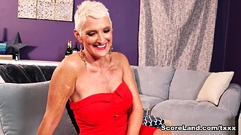 Lexy's fantasies - Lexy Cougar - Home Alone MILFs