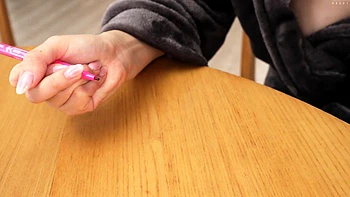 Big boob brunette masturbates on webcam