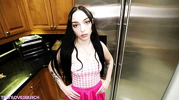 Watch energetic Kaby Snow and Scarlett Rosewood's sex