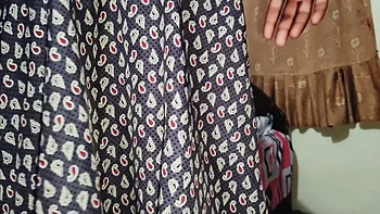 I Made The Neighbour Bhabhi Suck My Dick In Her Own House And Then Fucked Her